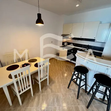 Apartamento Vista Bella 527